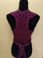 Load image into Gallery viewer, Gioia Top , Crocheted Top, Bust 30-32&quot;, Size Small
